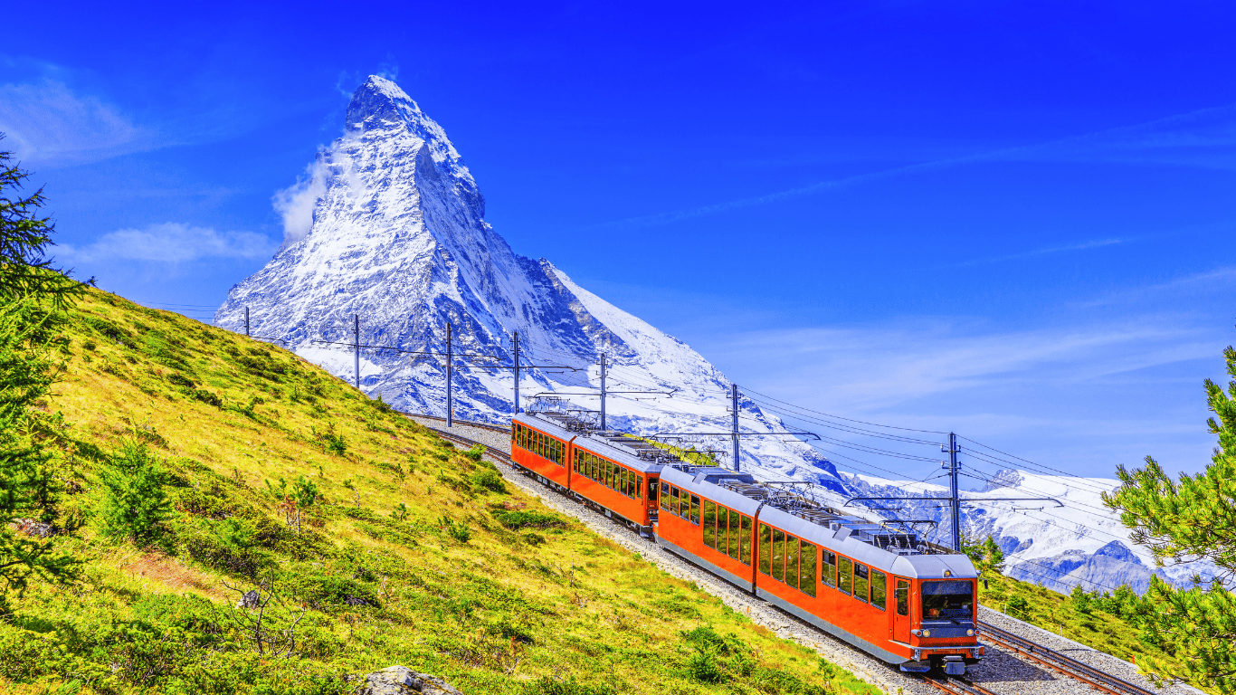 Women-only hiking trip in Zermatt