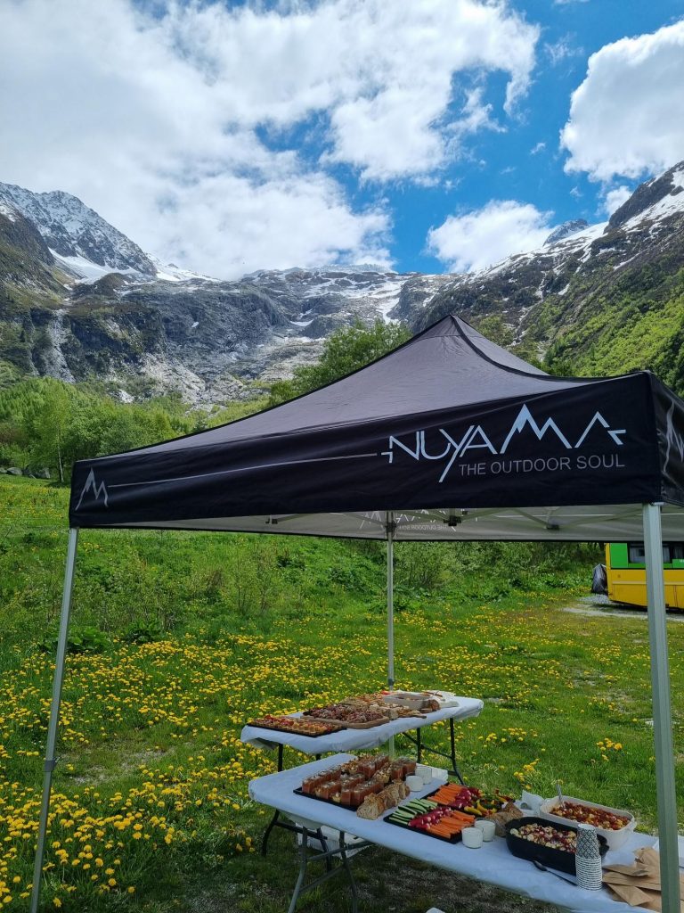 Séminaires à Chamonix avec Nuyama. Team building in Chamonix with Nuyama.