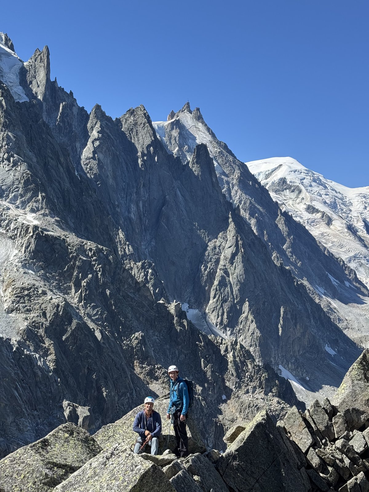 Aiguille de l'M, voie Couzy en face nord, massif du Mont-Blanc