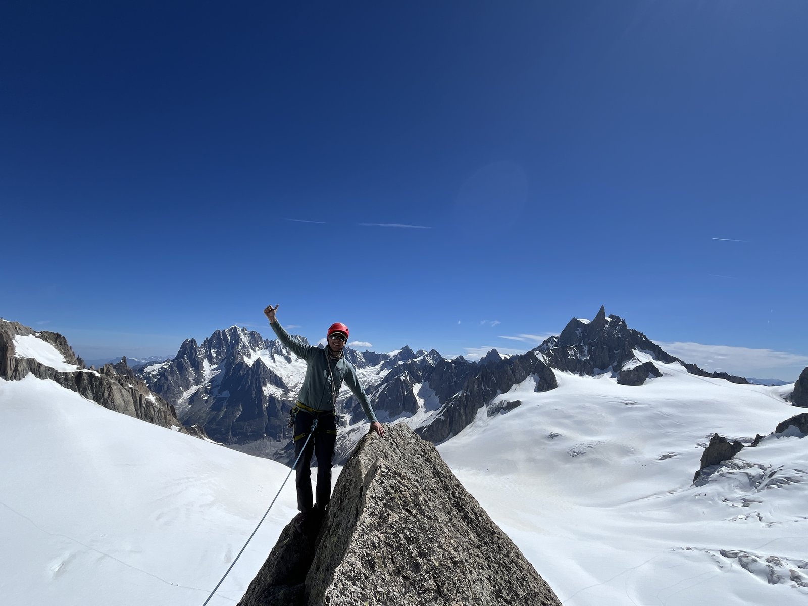 A 360° panorama over the Mont Blanc massif.
