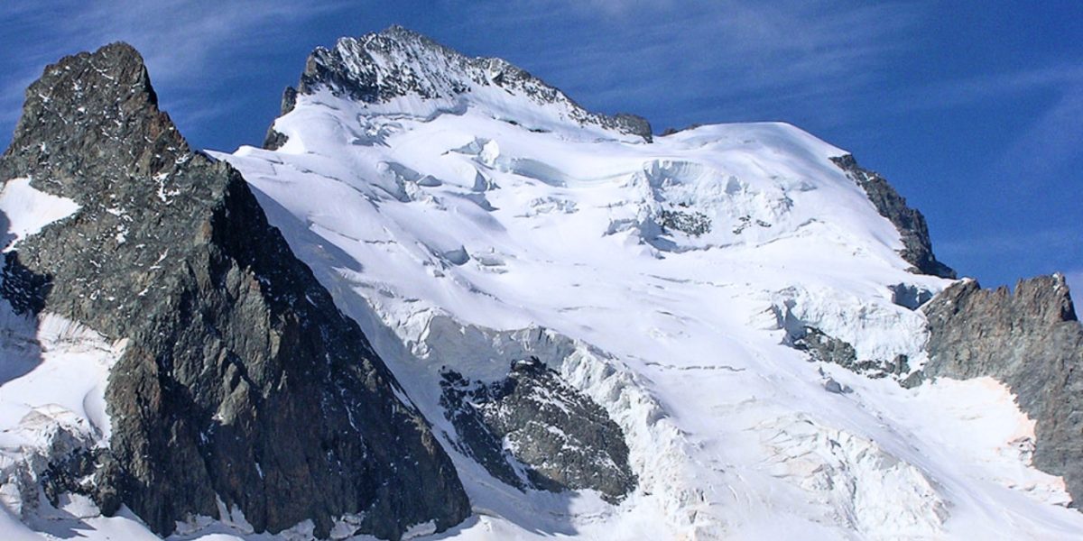 Les 4000 les plus accessibles des Alpes : le Dôme des Écrins. The most accessible 4000m in the Alps: Dôme des Écrins.